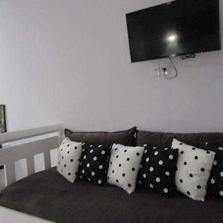 Ilha Flat Hotel Suite Swaenen II Ілябела Екстер'єр фото